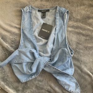 Blue crop top Forever 21